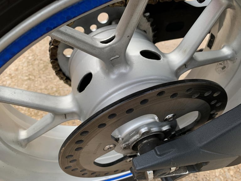 2007 Triumph Tiger 1050 ADVENTURE STYLE MOTORCYCLE WITH IMPECCABLE S/HISTORY 