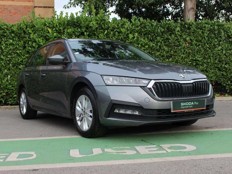 image for 2023 Skoda Octavia 1.0 TSI e-TEC SE Technology 5dr DSG Automatic Estate Hybrid Automatic