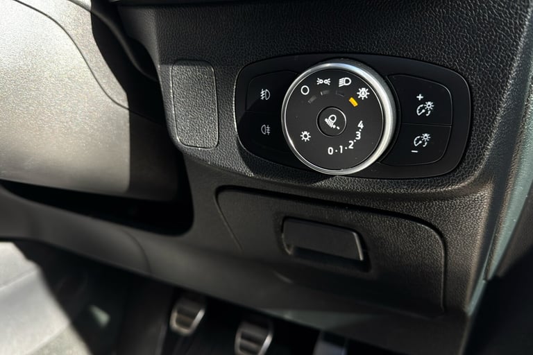  Ford Focus 1.0t Ecoboost St Line Hatchback 5dr Petrol Manual Euro 6 s/s 125 Ps