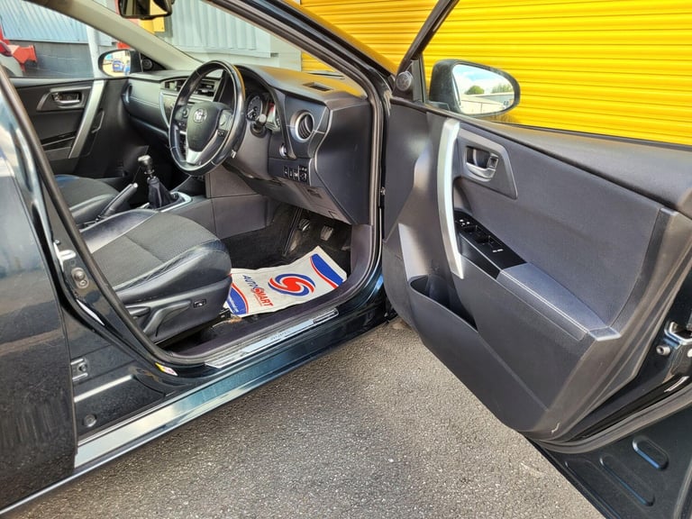 2014 Toyota Auris 1.6 V-Matic Excel Touring Sports Euro 5 5dr ESTATE Petrol Manual