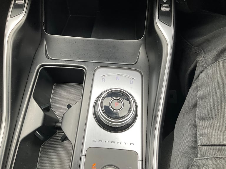 2022 Kia Sorento 1.6 T-Gdi Hev 2 5Dr Auto SUV Hybrid Automatic