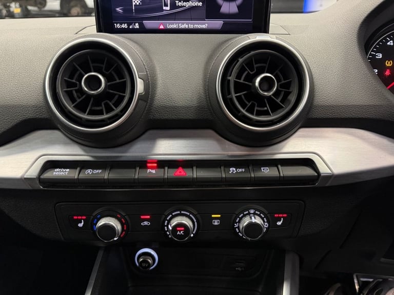 2017 67 AUDI Q2 1.4 TFSI COD S LINE SUV 5DR PETROL S TRONIC EURO 6 (S/S) (150 PS