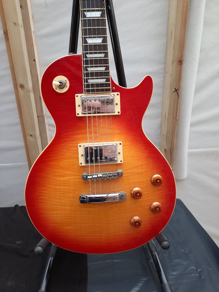 Epiphone Les Paul Standard (by Gibson Korea) and Epiphone hard case