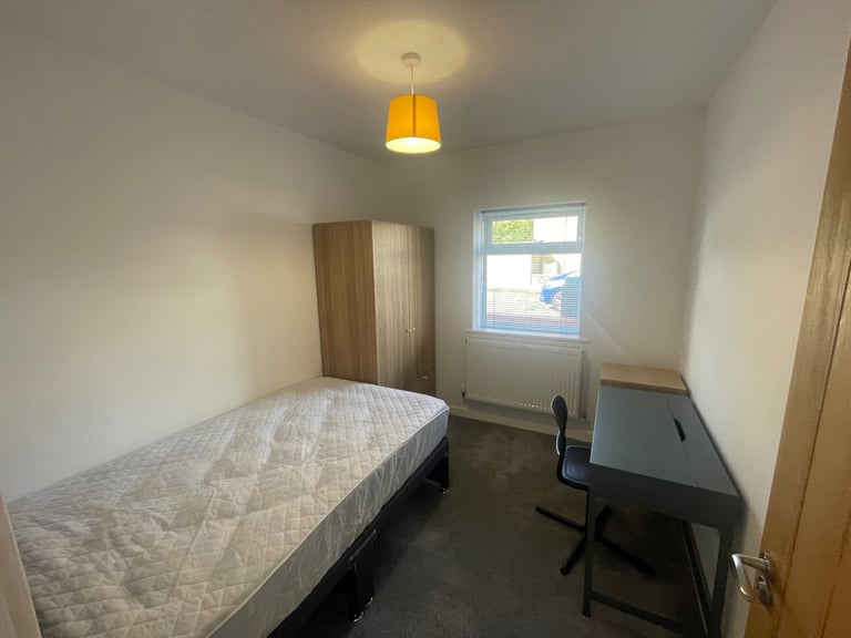 Double rooms in a new-build shared house for rent, bills included!