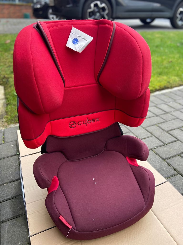 image for Cybex car seat age 4-6yo, 15-35kg