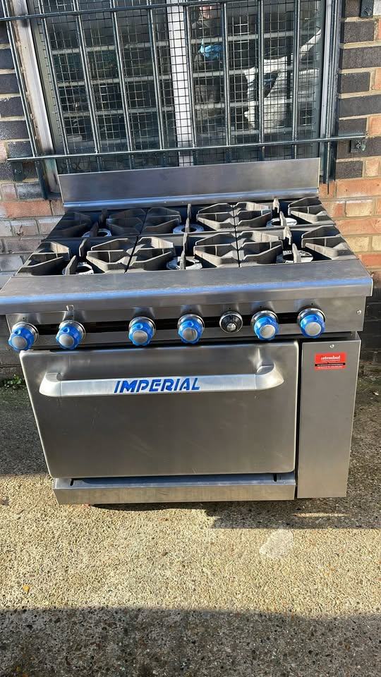 Commercial Natural Gas Imperial Six Burner Range Oven With Heavy Duty Castors