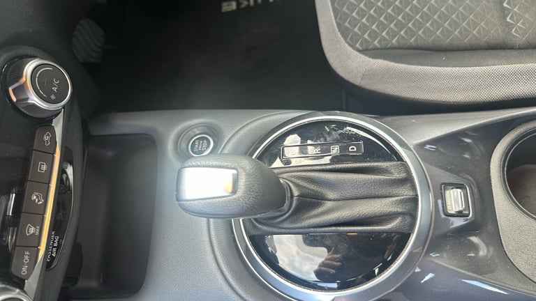 2021 Nissan Juke 1.0 DiG-T 114 N-Connecta 5dr DCT Petrol Hatchback Hatchback Petrol Automatic