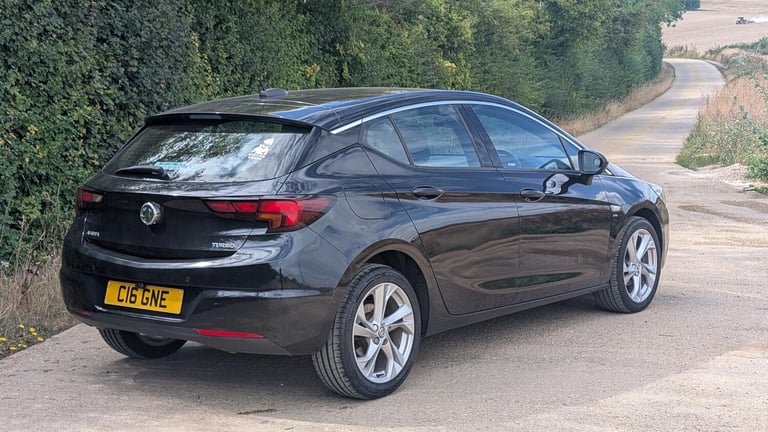 2016 Vauxhall Astra 1.4T 16V 150 SRi 5dr HATCHBACK PETROL Manual