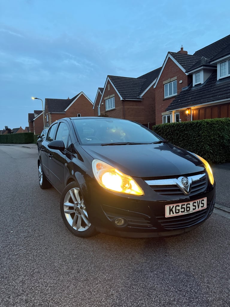 Cheap Vauxhall, CORSA, 2 Owners, 89K Miles, Hatchback, 2006, Manual, 1364 (cc),5 doors for sale in Bedford, Bedfordshire