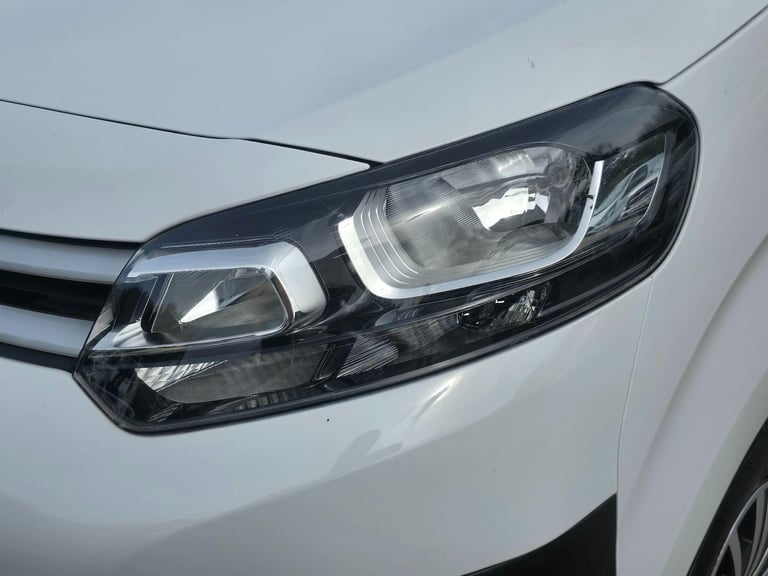 2022 Citroen Dispatch 1.5 BlueHDi 1000 Enterprise Pro M FWD 2 Euro 6 (s/s) 6dr PANEL VAN Diesel M...