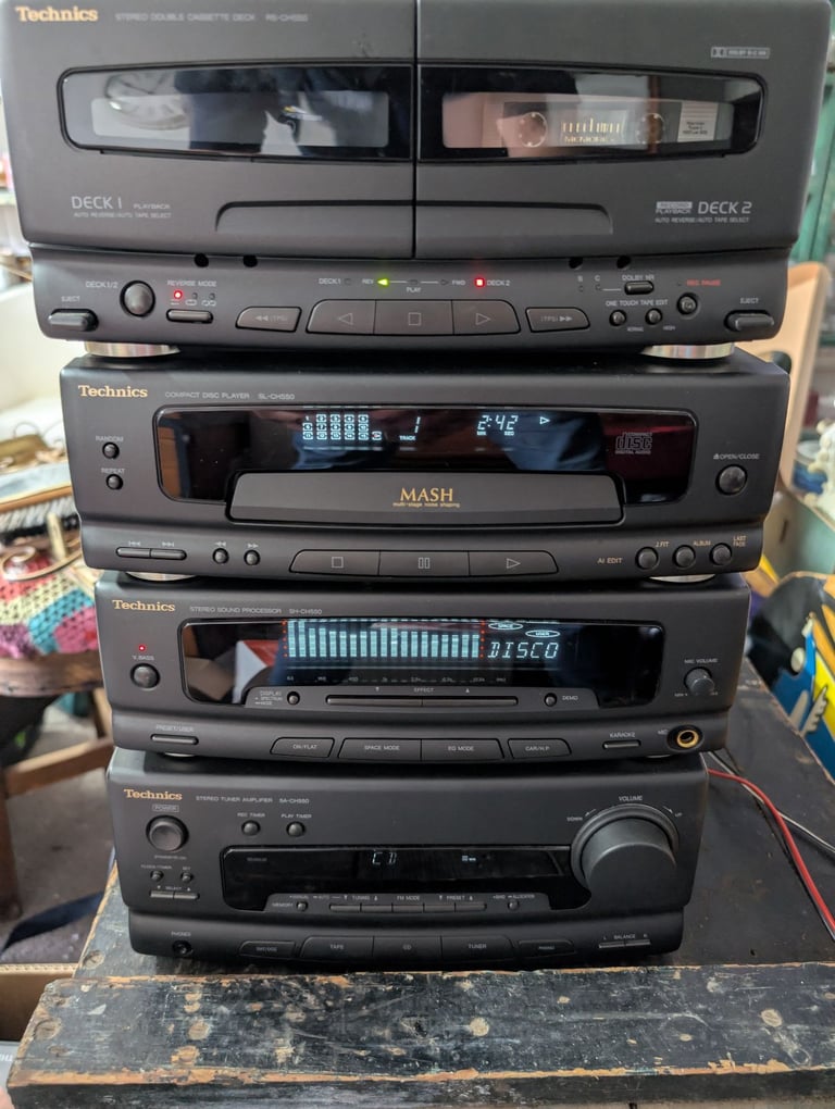 image for Technics Ch550 HiFi stack with matching Technics 3 way speakers