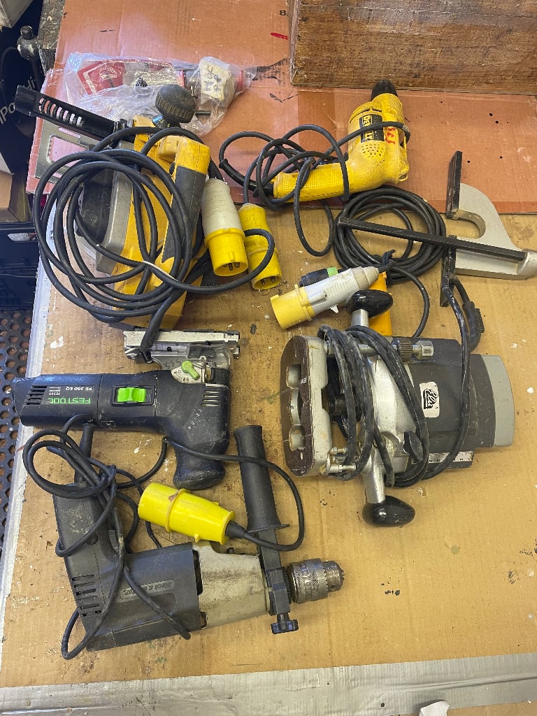 image for 110 assorted tools 