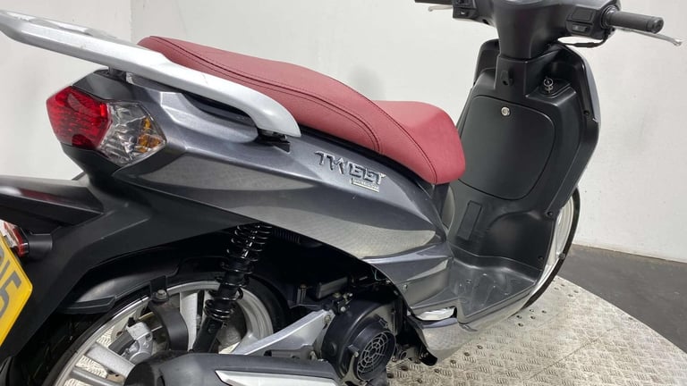Peugeot Tweet VE 2015 LONG MOT SERVICED ONLY 1K 125CC SCOOTER