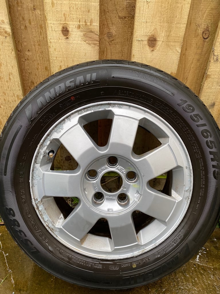 Ford Transit Connect MK1 Limited 15” Alloys 5x108