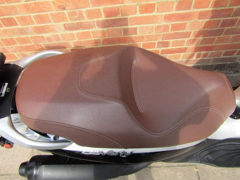 PIAGGIO BEVERLY 300cc GREAT COMMUTER VERY FAST AND RELIABLE. CHEAP TO RUN.