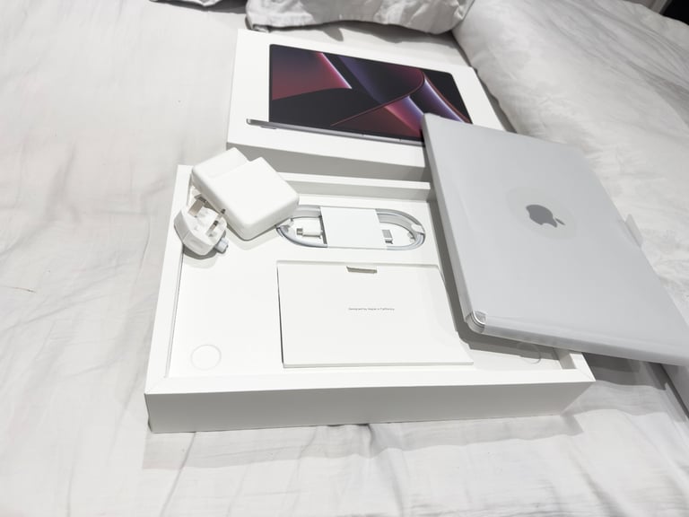 image for CAN DELIVER, BRAND NEW, BOXED, NEVER USED, CYCLE 2, MACBOOK PRO 16 INCH 2021 LAPTOP,M1 PR0 32GB RAM 