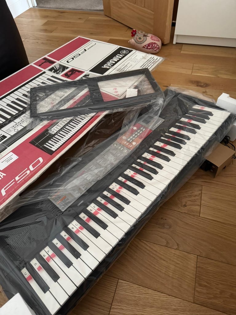 image for Yamaha PSR-F50 Digital keyboard