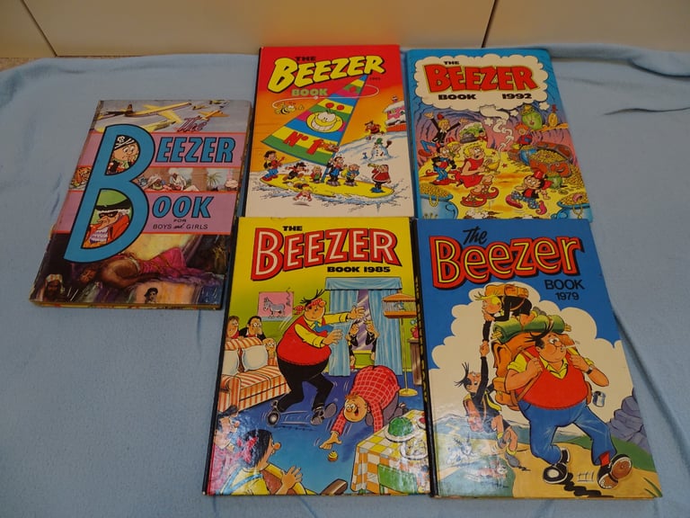 image for Job lot bundle 5x Beezer comic annuals 1963, 1979, 1985, 1992, 1995