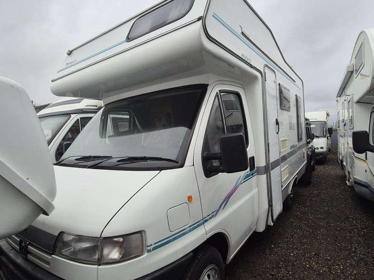 Autohomes Wanderer Equipe Coachbuilt Motorhome 2000