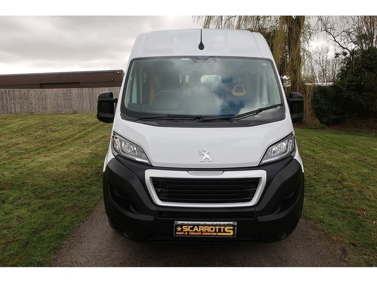 2024 Peugeot Boxer 2.2 BlueHDi 335 L3 H2 Professional Premium + Wheelchair Accessible Minibus  Mi...