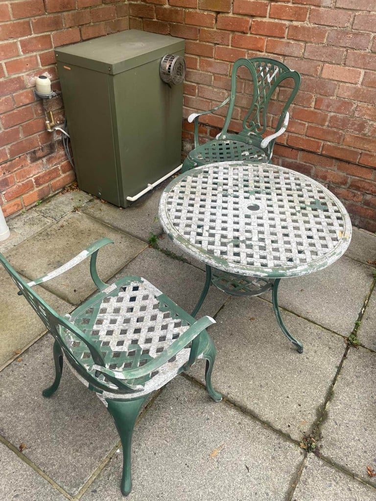image for 3 chairs £40