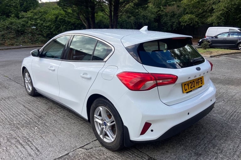 2020 20 FORD FOCUS 1.0T ECOBOOST ZETEC HATCHBACK 5DR PETROL MANUAL EURO 6 (S/S) 