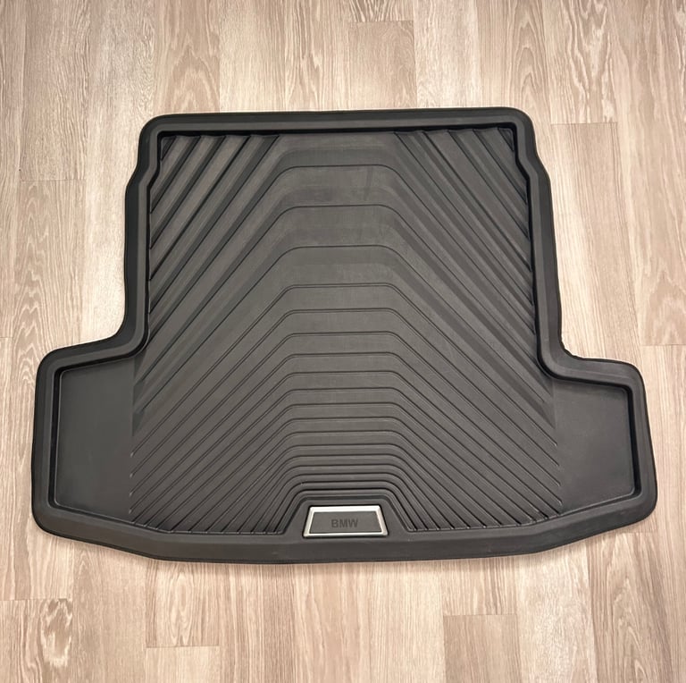 Genuine bmw 5 series deals touring boot liner