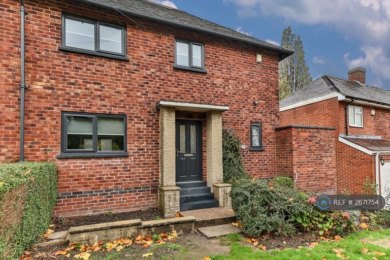3 bedroom house in Ravenscroft Road, Sheffield, S13 (3 bed) (#2671754)