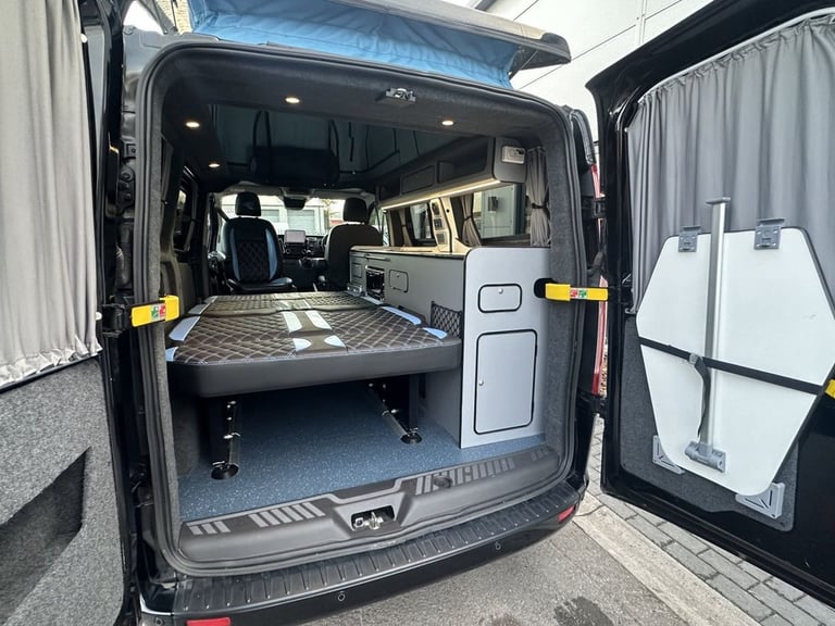 2019 S FORD TRANSIT CUSTOM 2.0 300 ECOBLUE LIMITED PANEL VAN 5DR DIESEL MANUAL L