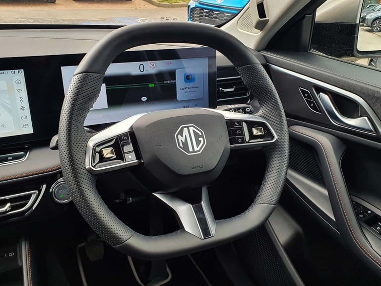 2024 MG MG HS 1.5 T-GDI Trophy 5dr Hatchback Petrol Manual