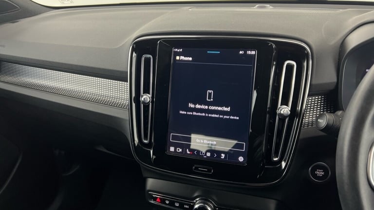 2024 Volvo XC40 Plus, B3 Mild hybrid, Petrol, Dark Estate Petrol Automatic