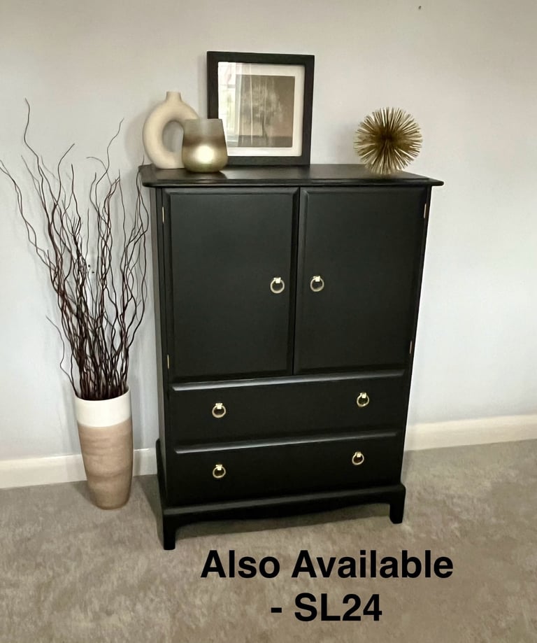 Stag 4 Drawer Bedside Tables Bedside Cabinets in Grey - Free Local Delivery 4DG