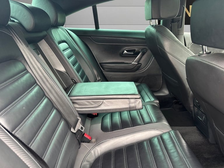 VOLKSWAGEN CC 2.0 TDI BlueMotion Tech R-Line Black Edition 2016