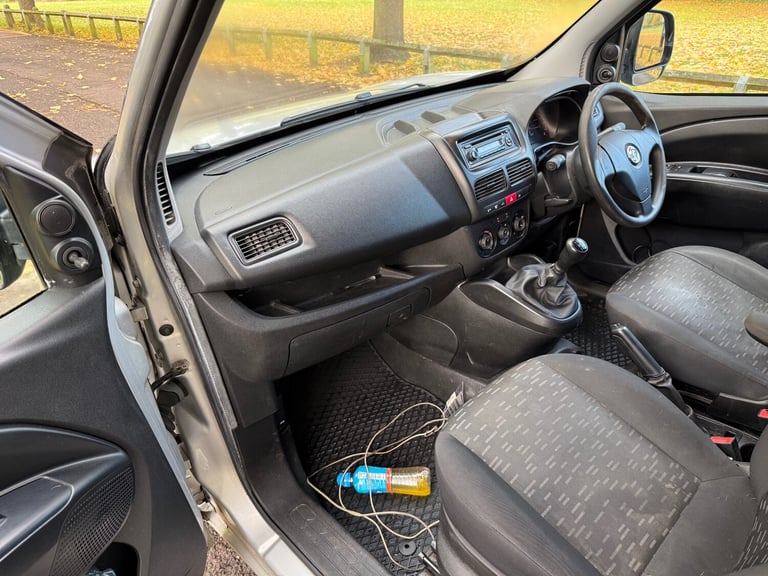 2016 Vauxhall Combo 2300 1.3 CDTI 16V ecoFLEX H1 Van PANEL VAN Diesel Manual