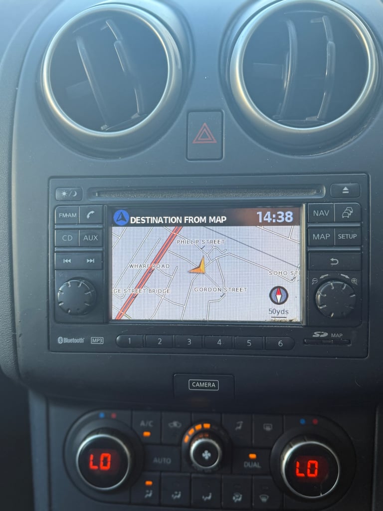 Nissan, QASHQAI, Hatchback, 2012, Manual, 1461 (cc), 5 doors