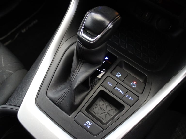 2022 Toyota RAV4 2.5 VVT-i Hybrid Icon 5dr CVT [Nav] 2WD Crossover/SUV PETROL/ELECTRIC Automatic