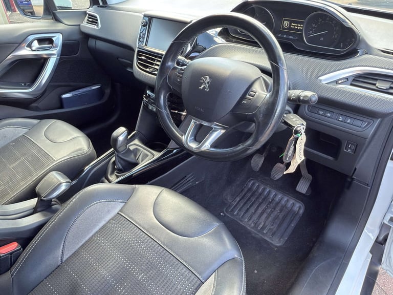 2016 Peugeot 2008 1.2 PureTech Allure SUV 5dr Petrol Manual Euro 6 (82 ps) SUV Petrol Manual