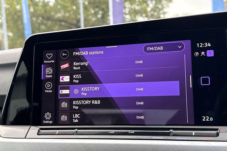 2021 Volkswagen Golf 2.0 TDI Life 5dr DSG HATCHBACK DIESEL Automatic