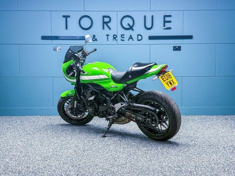 2018 18 KAWASAKI Z900 RS RS CAFE 900 SUPERNAKED - LOW MILES - MODERN CLASSIC
