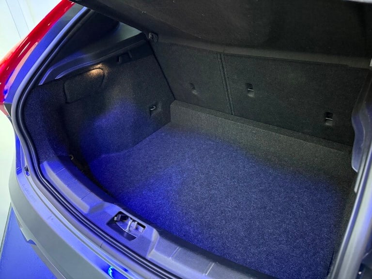 Volvo V40 D3 R-DESIGN PRO