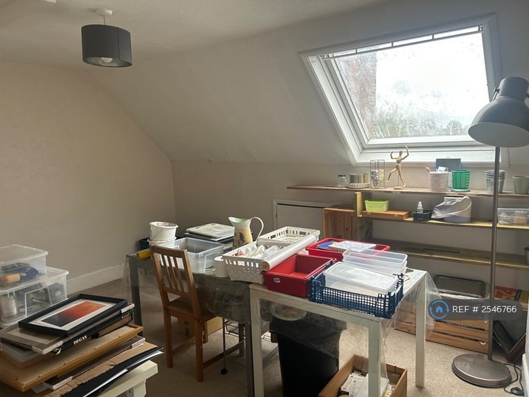 5 bedroom house in High Street, Tring, HP23 (5 bed) (#2546766)