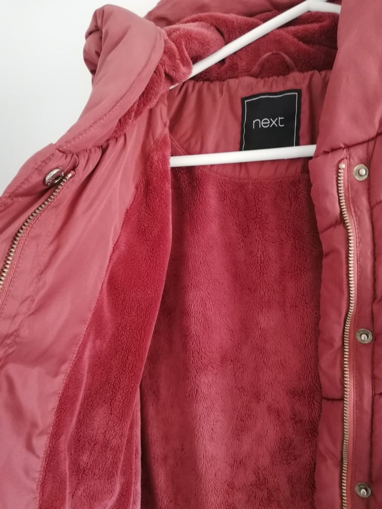 Free warm puffer coat (Girls age 12)