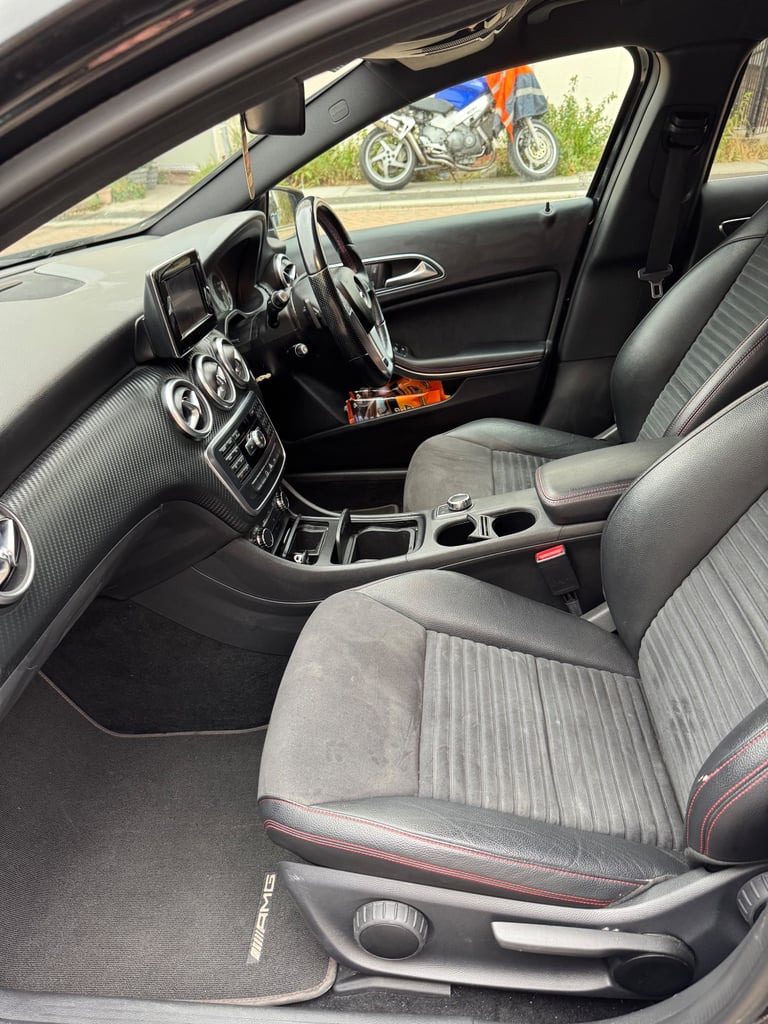 Mercedes-Benz A220 CDI AMG Blue Efficiency 2013, Semi-Auto, 2143 (cc), 5 doors