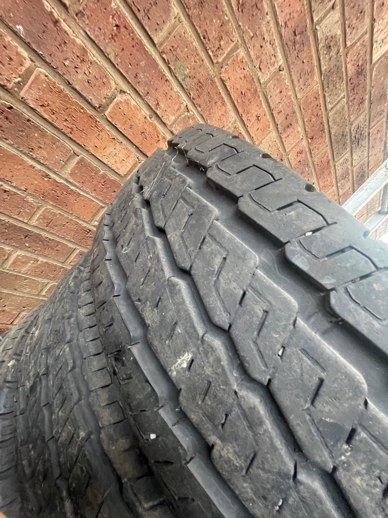 CONTINENTAL COMMERCIAL TYRES 