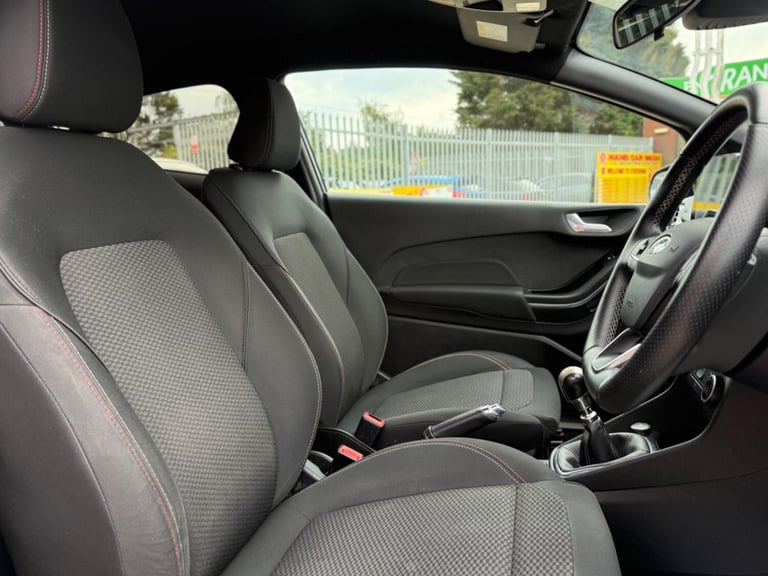 2017 Ford Fiesta 1.0T EcoBoost ST-Line Euro 6 (s/s) 3dr HATCHBACK Petrol Manual