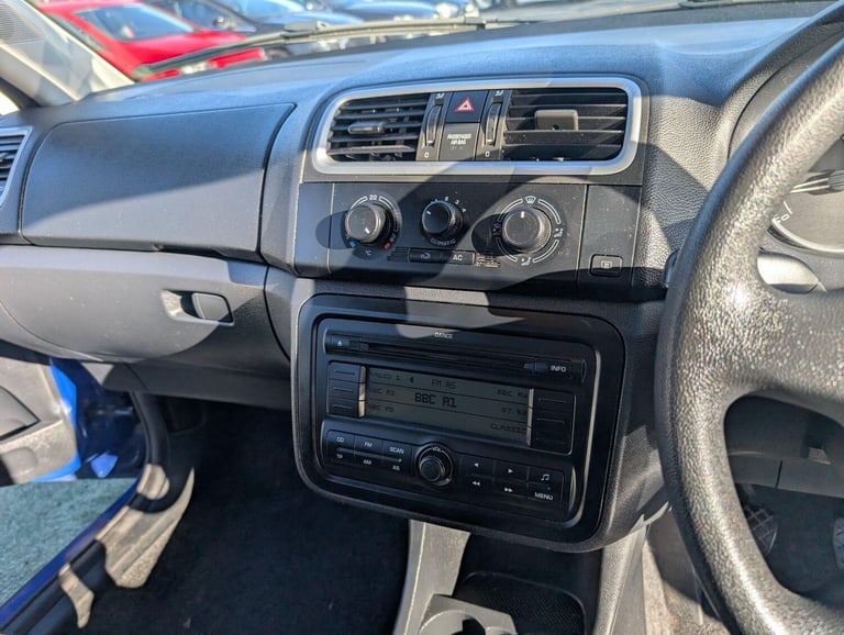 2009 Skoda Fabia 1.2 HTP 12V 2 5dr HATCHBACK Petrol Manual