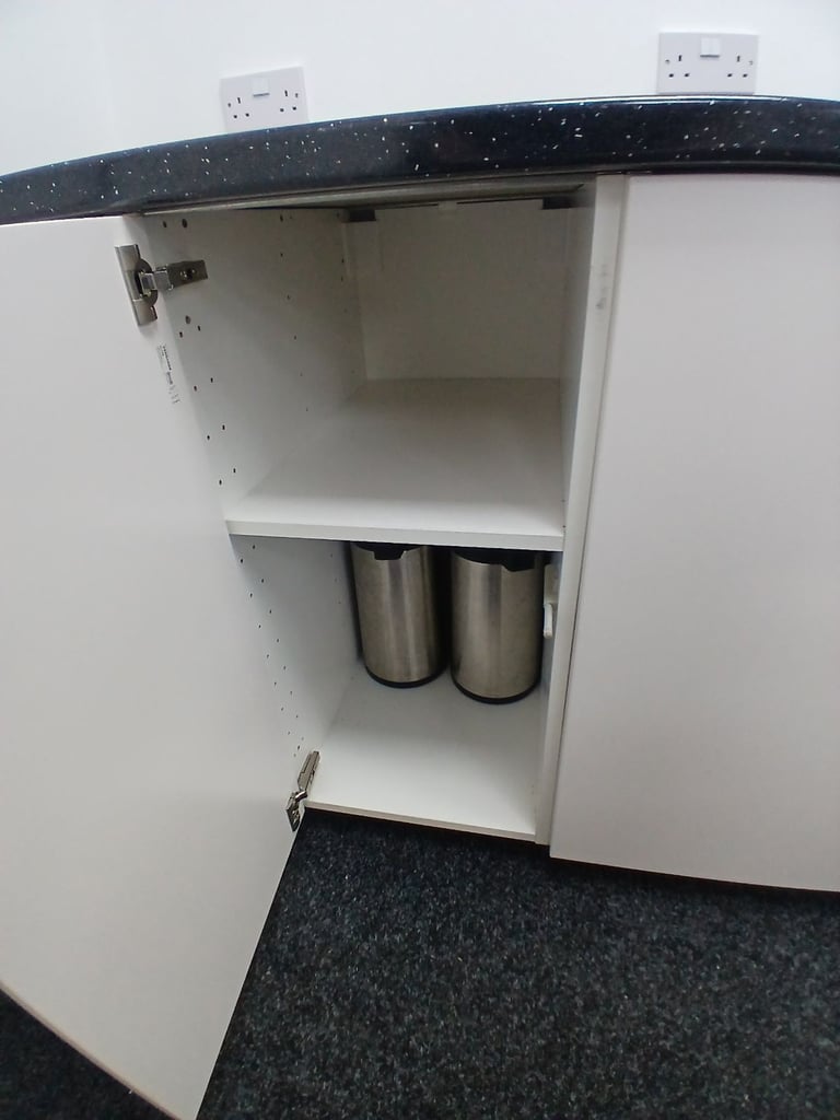 Kitchen Cupboards and Worktop