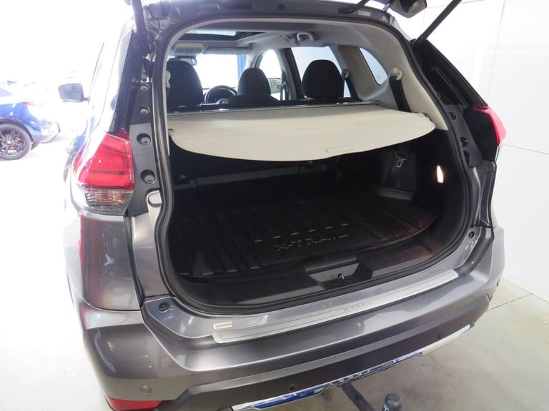 NISSAN X-TRAIL 1.7 dCi N-Connecta Euro 6 (s/s) 5dr Grey Manual Diesel 2019