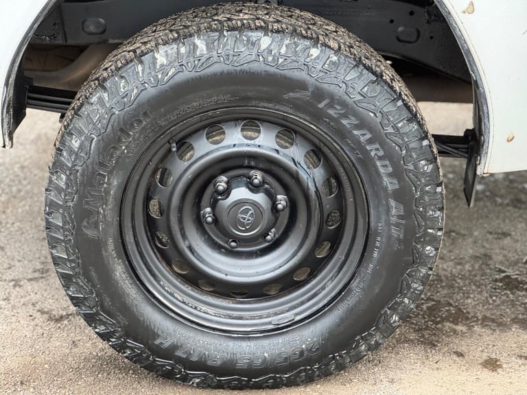 2019 Toyota Hilux Active D/Cab Pick Up 2.4 D-4D PICK UP DIESEL Manual