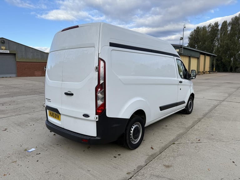 2015 Ford Transit Custom 2.2 TDCi 100ps Low Roof Van PANEL VAN DIESEL Manual